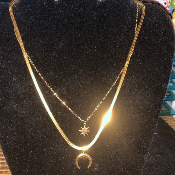 Sun and moon goldtone adjustable necklace - Picture 4 of 6